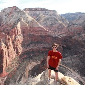 Meet your Posher, Bennett